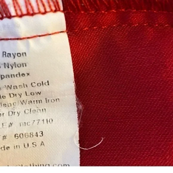 RockSteady Red Ruched Sweetheart Midi Dress - Picture 4 of 4